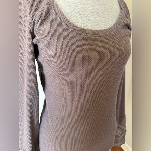 Free People Long sleeve Thermal Waffle Boho Woman's M - Picture 3 of 9